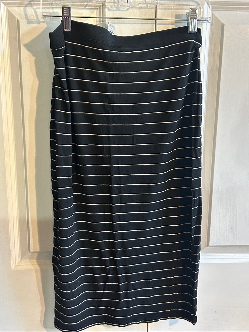 Old Navy Black & White Striped Midi Pencil Skirt - Picture 3 of 3